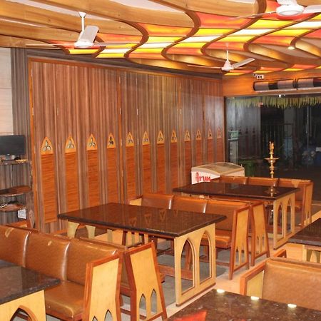 Annai In Saravana Bhavan Fine Stay And Restaurant Velankanni Extérieur photo