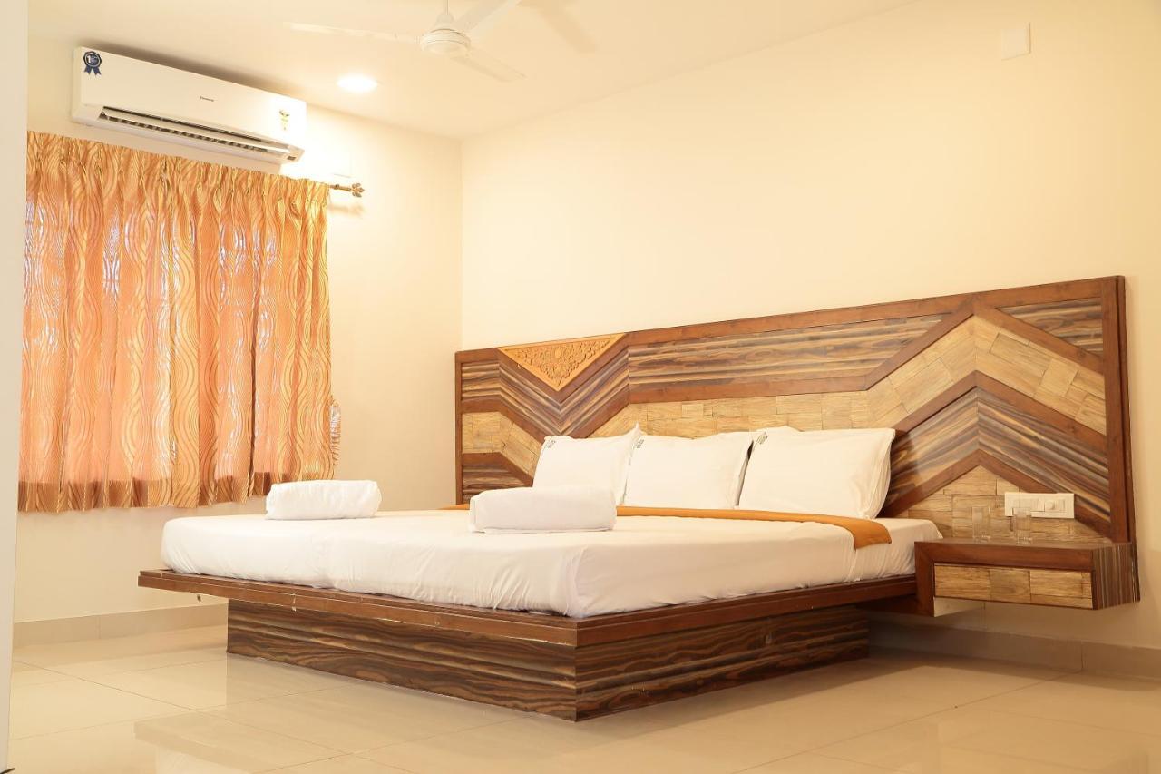 Annai In Saravana Bhavan Fine Stay And Restaurant Velankanni Extérieur photo